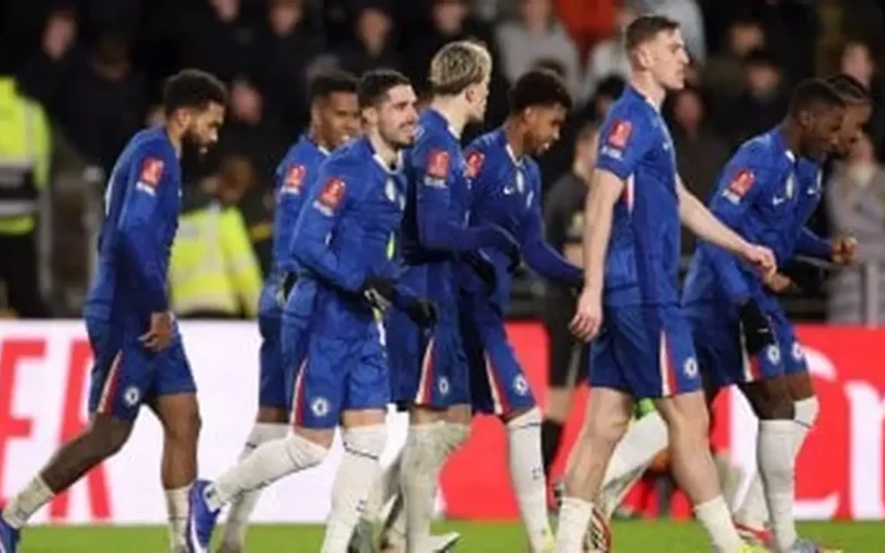 عقوبات قاسية تطال نادي تشيلسي شملت المنع من القيد وغرامات مالية ضخمة